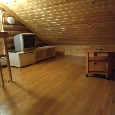 Romeo Lomamoekki Apartment